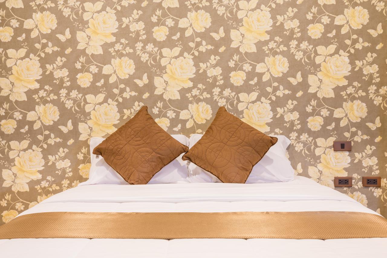 777 Food & Bed Hotel Csiangraj Kültér fotó